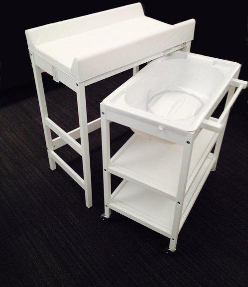 QUAX Verzorgingstafel met bad en vaste waskussen, Kinderen en Baby's, Kinderkamer | Commodes en Kasten, Gebruikt, Ophalen