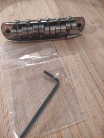 Chevalet Staytrem pour Jazzmaster, Jaguar ou Mustang, Musique & Instruments, Enlèvement ou Envoi, Comme neuf