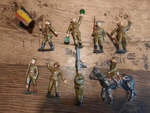 8 oude tinnen soldaatjes, begin 1900, Antiquités & Art, Antiquités | Jouets, Enlèvement ou Envoi
