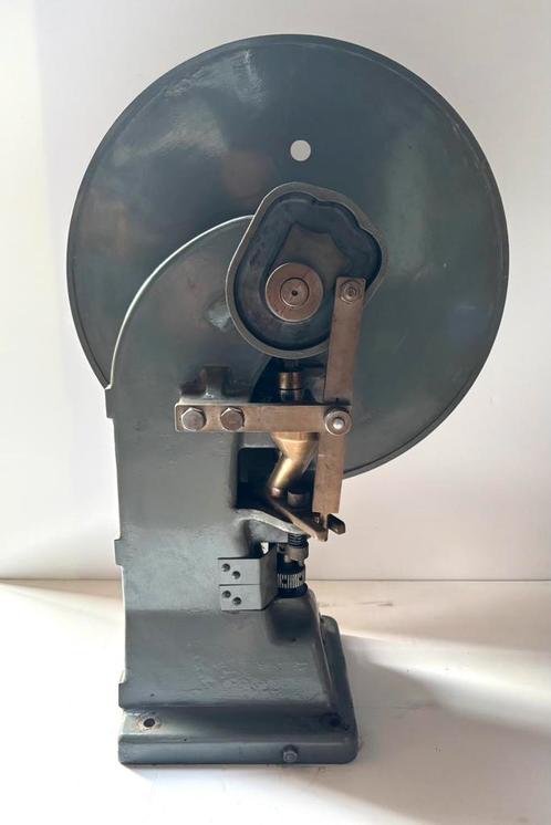Tabletteermachine - 1950, Zakelijke goederen, Machines en Bouw | Overig, Ophalen