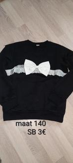 Joli pull taille 140, Enlèvement ou Envoi, Comme neuf, Fille, Pull ou Veste