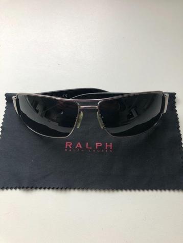 Zonnebril Ralph Lauren beschikbaar voor biedingen
