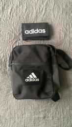 Adidas tasje en portemonnee, Ophalen, Zo goed als nieuw