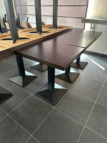 19x HORECA 70x70 tafel beschikbaar voor biedingen