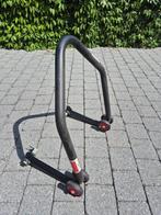 Paddock stand, Ophalen