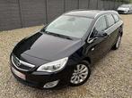 Opel Astra Sports Tourer 1.7 CDTi ECOTEC Cosmo CUIR/NAVI/PDC, Auto's, Euro 5, 1686 cc, Zwart, Bedrijf