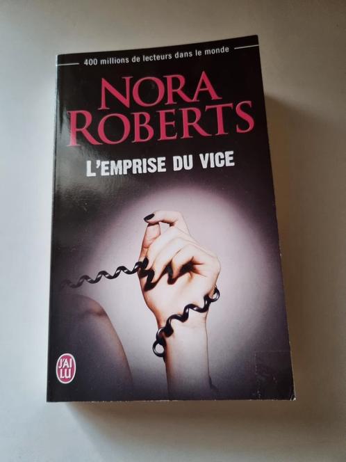 L'emprise du vice (Nora Roberts), Livres, Thrillers, Comme neuf, Enlèvement ou Envoi