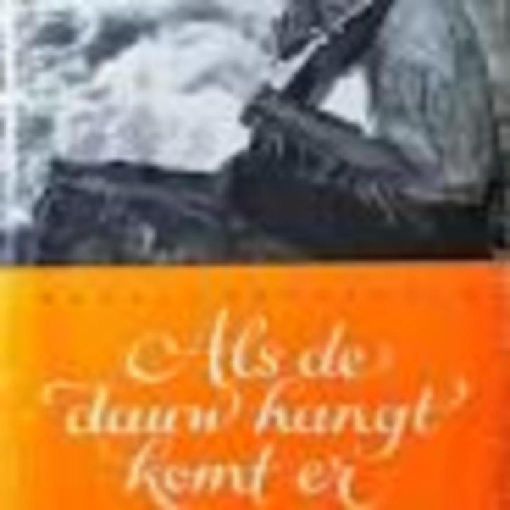 Als de dauw hangt komt er regen Margit Södergholm 482 blz, Boeken, Romans, Zo goed als nieuw, Ophalen of Verzenden