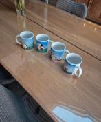 4 tassen koeien, Huis en Inrichting, Keuken | Textiel, Ophalen, Zo goed als nieuw