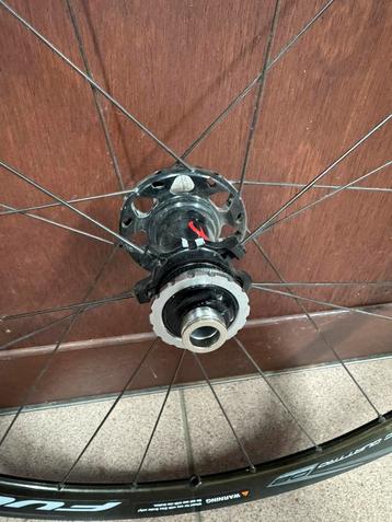FULCRUM racing Quattro DB carbon velgen beschikbaar voor biedingen