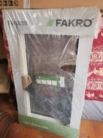 Fakro 78 x 118 dakraam met gootstuk nooit gebruikt, Doe-het-zelf en Bouw, Glas en Ramen, Minder dan 80 cm, 80 tot 120 cm, Nieuw