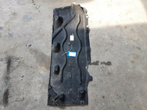 ANKERPLAAT LINKS VOOR BMW 1 serie (F40) (729080314), Auto-onderdelen, Overige Auto-onderdelen, BMW, Gebruikt