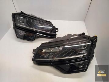 Skoda Karoq Full Ledlamp rechts links Perfect beschikbaar voor biedingen