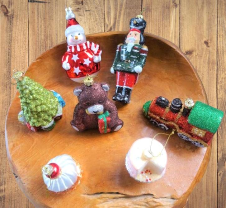 Kerst 7 dure hangversieringen twv €34,86 als nieuw. Setprijs, Diversen, Kerst, Zo goed als nieuw, Ophalen of Verzenden