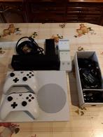 Xbox one s 1Tb + 2-controller met oplader + kinect + 8 games, Games en Spelcomputers, Spelcomputers | Xbox One, Ophalen, Met games