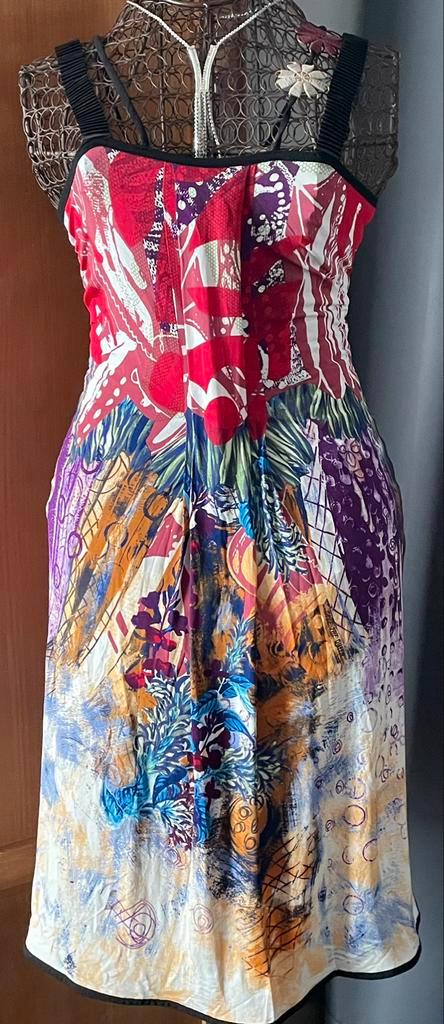 Save The Queen extravagante mooie jurk, Kleding | Dames, Jurken, Nieuw, Maat 42/44 (L), Overige kleuren, Ophalen of Verzenden