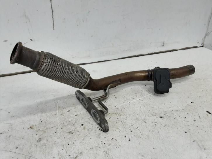ÉCHAPPEMENT AVANT PIPE Audi A3 Sportback (8VA / 8VF), Autos : Pièces & Accessoires, Systèmes d'échappement, Audi, Utilisé