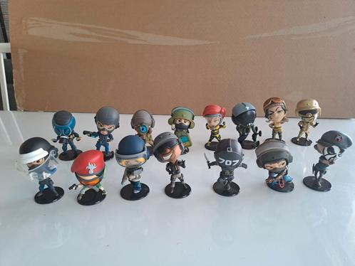 6 collection 15 chibi's, Verzamelen, Poppetjes en Figuurtjes, Zo goed als nieuw, Ophalen