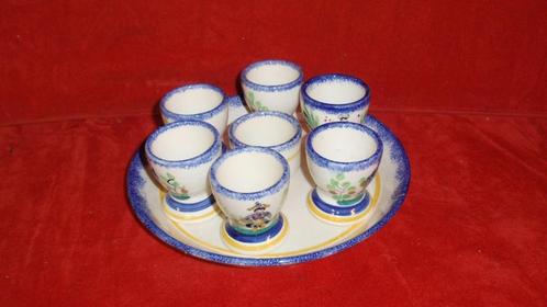 8 delig setje eierdopjes Normandië hand geschilderd, Antiek en Kunst, Antiek | Keramiek en Aardewerk, Ophalen of Verzenden
