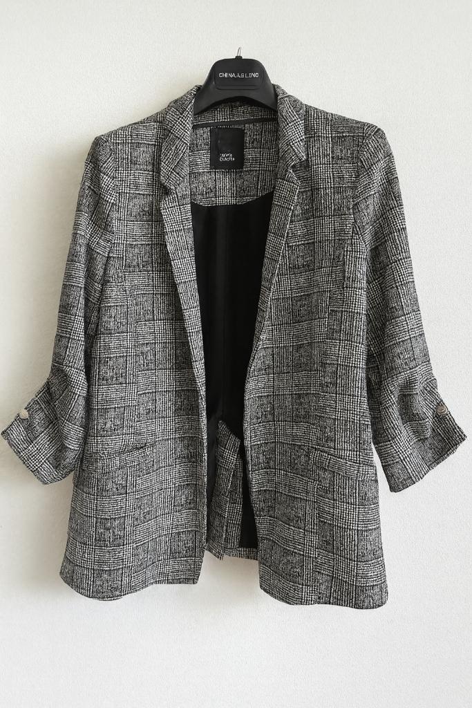River Island blazer maat 36, Kleding | Dames, Jasjes, Kostuums en Pakken, Zo goed als nieuw, Jasje, Maat 36 (S), Grijs, Ophalen of Verzenden