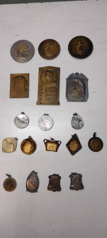 Vintage zwem-medailles  periode 1920-1930