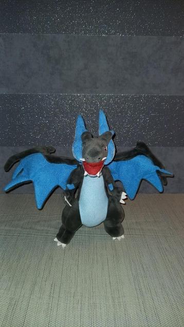 Charizard Pokémon knuffel beschikbaar voor biedingen