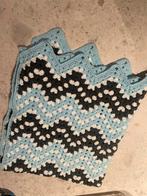 Wiegdeken blauw/grijs/wit gehaakt, Ophalen, Zo goed als nieuw