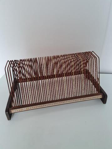 vintage LP rek, platenrek voor 50 LP's beschikbaar voor biedingen