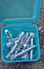 Mercedes R129 wielbouten, Ophalen