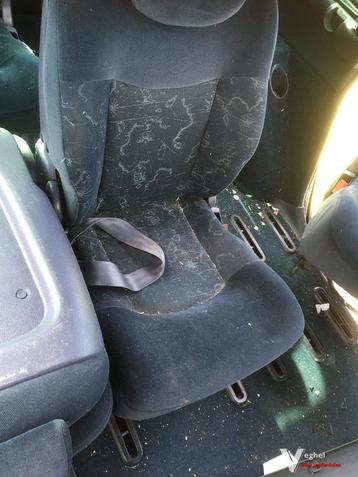 Renault espace '02  losse stoelen zwart   beschikbaar voor biedingen