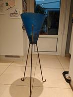 Mooie staander, Enlèvement