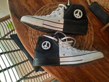 Converse all stars basketsneakers wit/zwart beschikbaar voor biedingen
