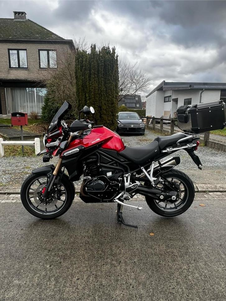 Triumph Tiger Explorer 1200 en excellent état !!, Motoren, Motoren | Triumph, Particulier, Overig, meer dan 35 kW, 3 cilinders