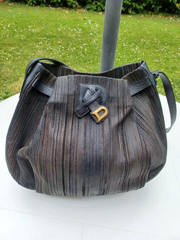 DELVAUX Vintage marineblauwe gevlochten leren tas met logo beschikbaar voor biedingen