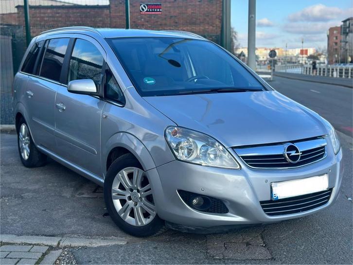 Opel Zafira 7 Places Automatique, Autos, Opel, Particulier, Zafira, Vitres électriques, Essence, Euro 4, 5 portes, Automatique