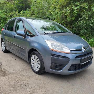 Citroën C4 Picasso 1.6i uit 2009 met 121.000km 