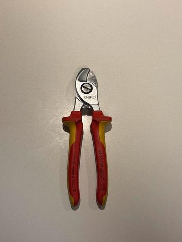 Knipex kabelschaar 95 16 165 beschikbaar voor biedingen