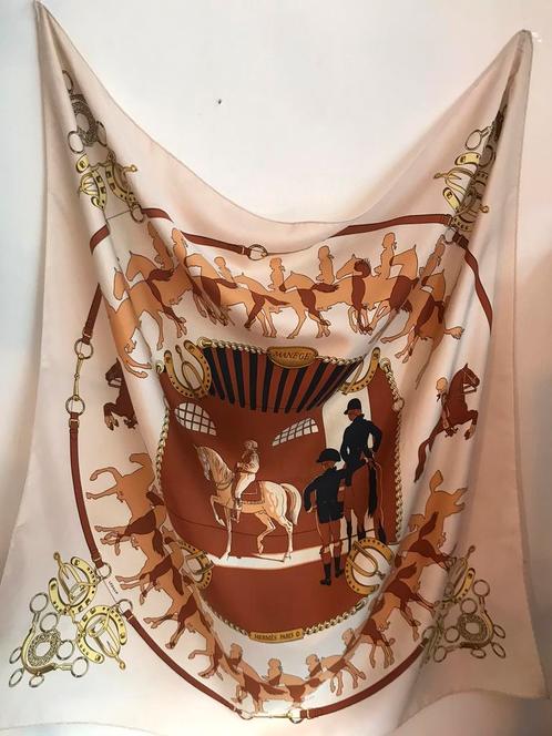 HERMÈS vintage zijde sjaal Manège, Kleding | Dames, Mutsen, Sjaals en Handschoenen, Sjaal, Ophalen of Verzenden
