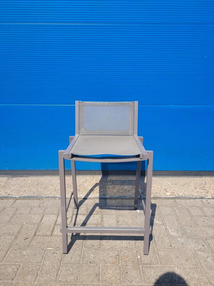 Lot Satelliet barkrukken grijs goede staat stevig 60CM, Huis en Inrichting, Barkrukken, Zo goed als nieuw, Ophalen