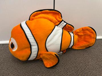 Finding nemo pixar peluche🐠🌊🦀🐙🪼 disponible aux enchères