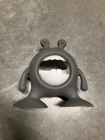 Monster tandenborstelhouder beschikbaar voor biedingen