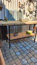 Tuindecoratie Tuinbanken tafels Beelden., Tuin en Terras, Ophalen of Verzenden, Zo goed als nieuw