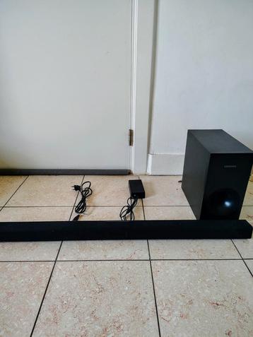 Samsung subwoofer + soundbar  beschikbaar voor biedingen