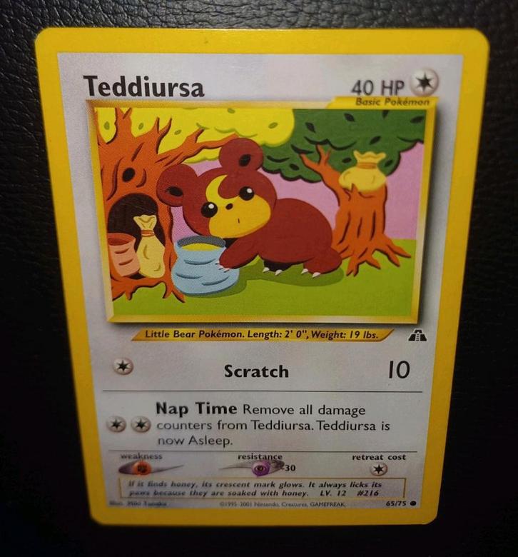 Wotc Era: Teddiursa 65/75 Neo Discovery, Hobby en Vrije tijd, Verzamelkaartspellen | Pokémon, Zo goed als nieuw, Ophalen of Verzenden