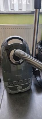 Aspirateur Miele en très parfait état + sacs gratuits, Enlèvement, Aspirateur