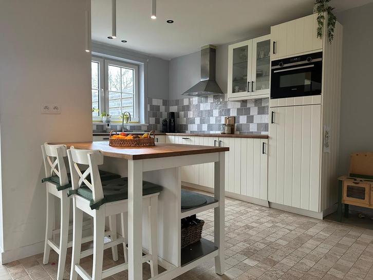 Complete keuken + eiland inclusief toestellen, Huis en Inrichting, Keuken | Complete keukens, Hoekkeuken, Crème, Hout, Ophalen