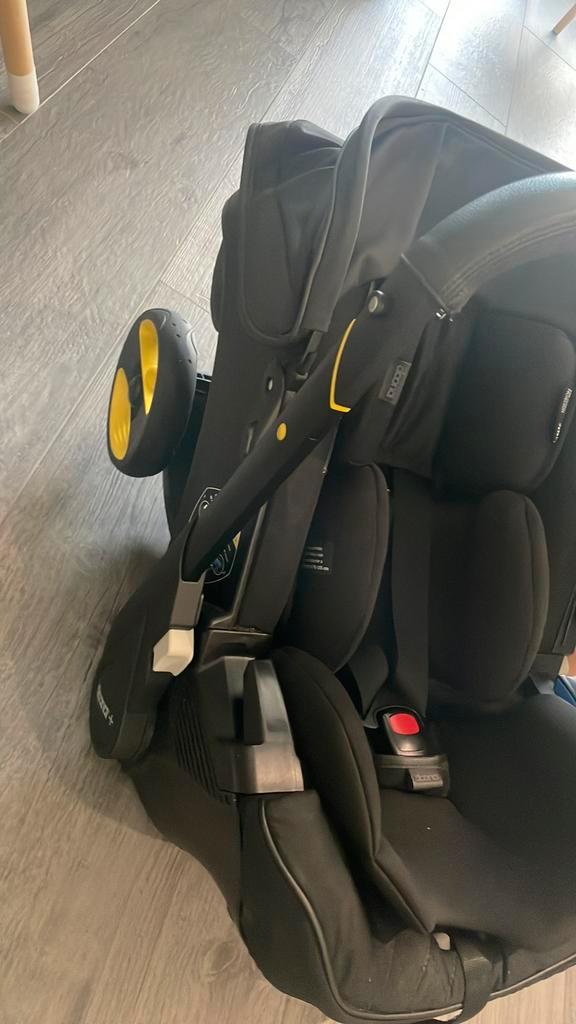 Doona+ mat zwart special edition, Kinderen en Baby's, Autostoeltjes, Gebruikt, Overige merken, Ophalen