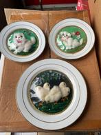 3 chinese borden met hond , kat en kuikens, Antiek en Kunst, Ophalen
