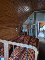 Vintage houten Bed met metalen spijlen - 1 persoon, Enlèvement, Utilisé, Une personne