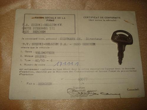 Ancien Certificat de Conformité Moto Suzuki AC-50 Avec Clé 2, Motoren, Handleidingen en Instructieboekjes, Suzuki, Ophalen of Verzenden